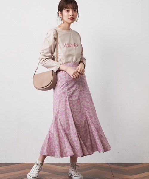 natural couture（ナチュラルクチュール）の「CITYロゴTシャツ（Tシャツ/カットソー・レディース・ベージュ/オフホワイト/ピンク/ナチュラル・FREE）」の17枚目の写真