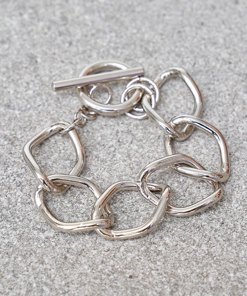 Hawk Company（ホークカンパニー）の「選べるバリエーション【Hawk Company】シルバーチェーンブレスレット アンティークバングル ギフト Made in Japan 日本製（ブレスレット・メンズ・シルバー/シルバー系3/シルバー系2/シルバー系4/A/C/シルバー系その他5/B/D/シルバー系その他6・FREE）」の5枚目の写真