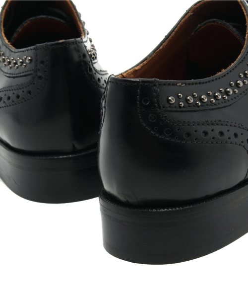 NANO universe（ナノユニバース）の「MAT:20/ ガラスレザーウィングチップシューズ /L（ドレスシューズ・レディース・ブラック・36/38/37）」の2枚目の写真