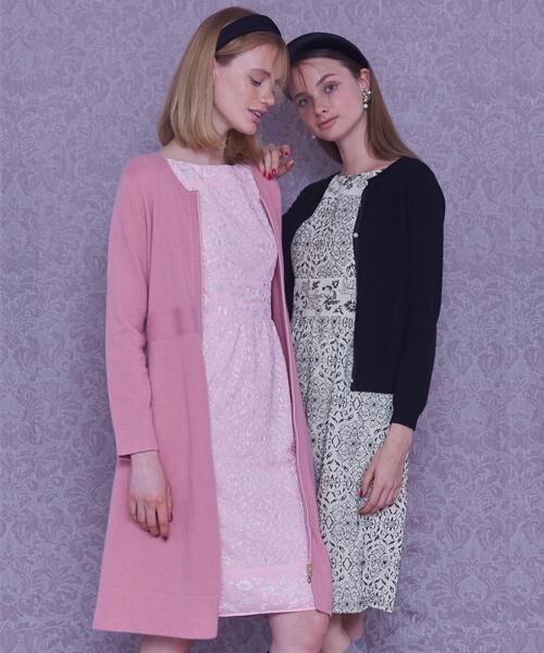 TOCCA(トッカ)の「【洗える!】CASHMERE LONG カーディガン(カーディガン/ボレロ・レディース・ブラウン系/ライトグリーン系/オールドローズ系/ワイン系/アイボリー系/ピンク系/ブラック系・F)」の6枚目の写真
