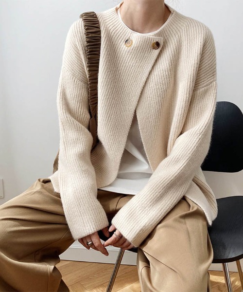 MAISON DE THERESE(メゾン ド テレーズ)の「新作前開けニットカーディガン(カーディガン/ボレロ・レディース・ブラック/キャメル/ブラウン/ベージュ・FREE)」の12枚目の写真