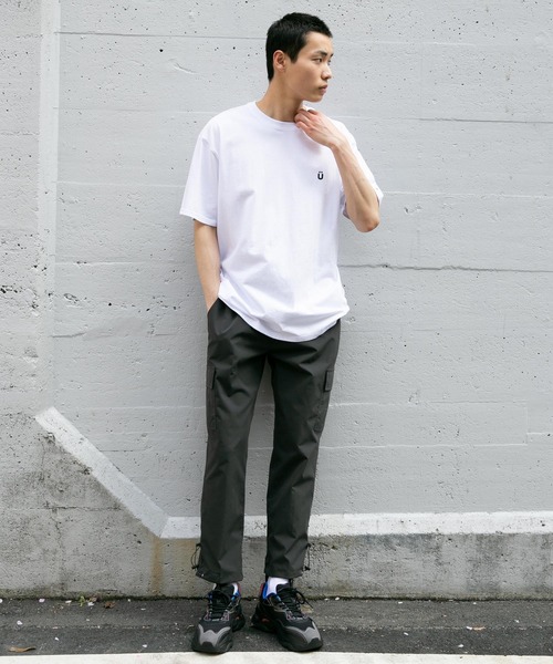 ISTKUNST(イストクンスト)の「【UNISEX】ISTKUNST/U LOGO TEE 2940860(Tシャツ/カットソー・レディース・ホワイト/ブルー/パープル/ブラック/ライトグリーン・MEDIUM/SMALL/LARGE)」の7枚目の写真