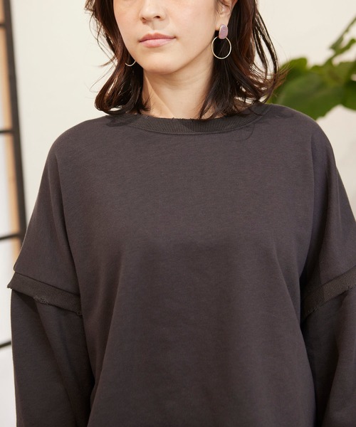 MATCH&more(マッチアンドモア)の「裏毛ダメージ加工ショートプルオーバー(Tシャツ/カットソー・レディース・チャコールグレー/オフホワイト・FREE)」の19枚目の写真