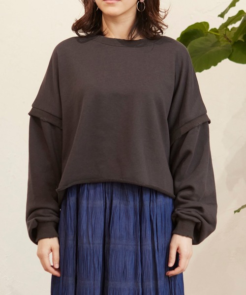 MATCH&more(マッチアンドモア)の「裏毛ダメージ加工ショートプルオーバー(Tシャツ/カットソー・レディース・チャコールグレー/オフホワイト・FREE)」の17枚目の写真