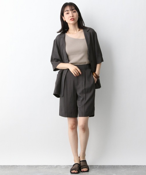 A part by(アパートバイ)の「RyNyハーフパンツ 947195(その他パンツ・レディース・アイボリー/チャコールグレー/ダークネイビー・MEDIUM/LARGE)」の4枚目の写真