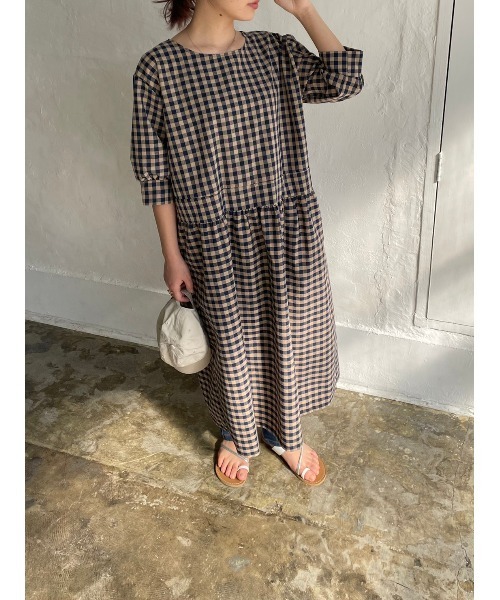 DAIS-Y（デイジー）の「ギンガムチェックオーバーシルエット5分袖ワンピース（ワンピース・レディース・ブラック/ネイビー・FREE）」の13枚目の写真
