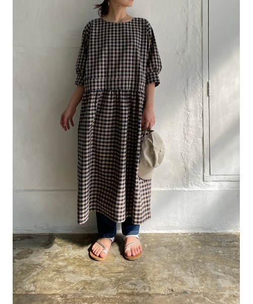 DAIS-Y（デイジー）の「ギンガムチェックオーバーシルエット5分袖ワンピース（ワンピース・レディース・ブラック/ネイビー・FREE）」の18枚目の写真