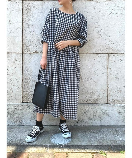 DAIS-Y（デイジー）の「ギンガムチェックオーバーシルエット5分袖ワンピース（ワンピース・レディース・ブラック/ネイビー・FREE）」の14枚目の写真