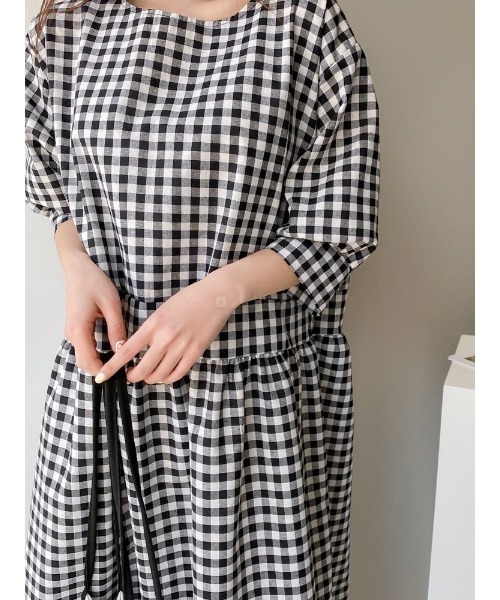 DAIS-Y（デイジー）の「ギンガムチェックオーバーシルエット5分袖ワンピース（ワンピース・レディース・ブラック/ネイビー・FREE）」の19枚目の写真