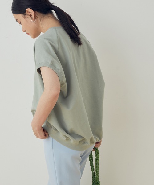 ADAM ET ROPE'（アダムエロペ）の「【一部WEB限定】バックドレーププルオーバー（Tシャツ/カットソー・レディース・ホワイト/グレー/カーキ/ベージュ系その他・FREE）」の4枚目の写真