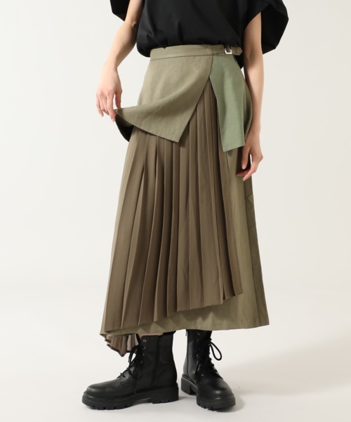 ROSE BUD（ローズバッド）の「異素材プリーツスカート（スカート・レディース・ベージュ/カーキ・FREE）」の2枚目の写真