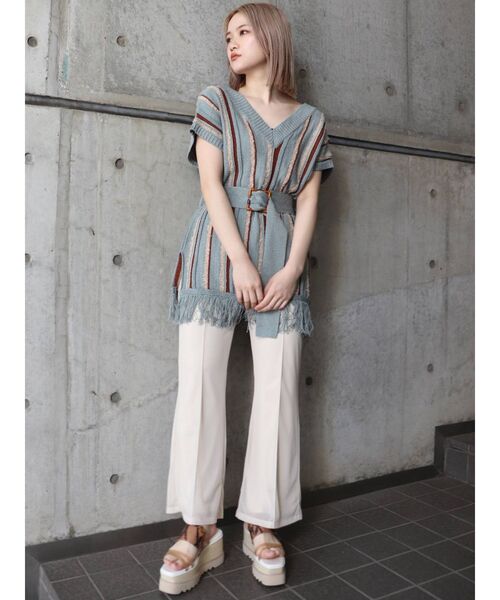 MURUA（ムルーア）の「ルーズストライプニット（ニット/セーター・レディース・アイボリー/ブルー・FREE）」の6枚目の写真