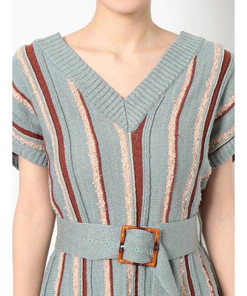 MURUA（ムルーア）の「ルーズストライプニット（ニット/セーター・レディース・アイボリー/ブルー・FREE）」の15枚目の写真