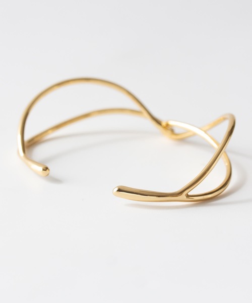 JUICY ROCK(ジューシーロック)の「カーブノットバングル(バングル/リストバンド・レディース・シルバー/ゴールド・ONE SIZE)」の7枚目の写真