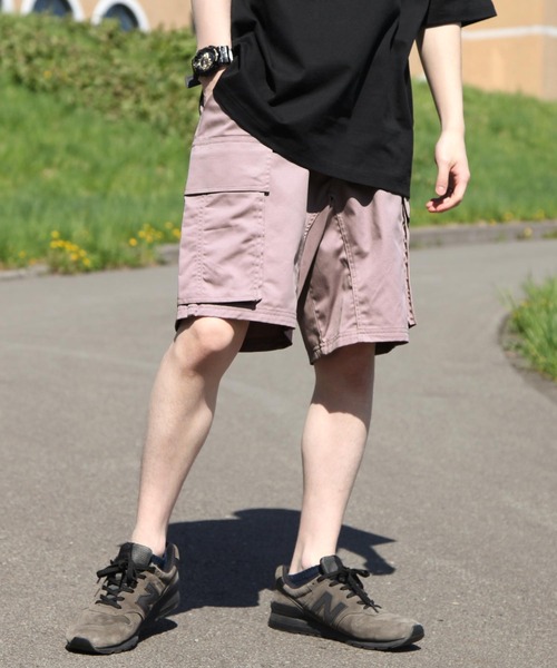 ZIP FIVE(ジップファイブ)の「【ZIP FIVE】6ポケット ワイドシルエット カーゴショーツ(カーゴパンツ・メンズ・カーキ/ブラック/ベージュ/ライトベージュ/アイボリー/パープル/ブラウン/ブルー・MEDIUM/LARGE)」の1枚目の写真