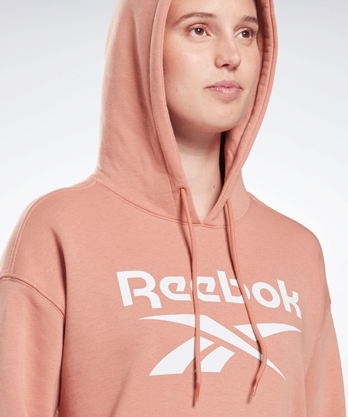 Reebok(リーボック)の「 アイデンティティ ロゴ フレンチテリー フーディー / Identity Logo French Terry Hoodie(パーカー・レディース・ヘザーグレー/ブルー/ホワイト×ブラック/ライトグレー/コーラルピンク/グレー×ホワイト/ピンク系その他/ブラック・SMALL/MEDIUM/LARGE/X-LARGE/X-SMALL)」の13枚目の写真