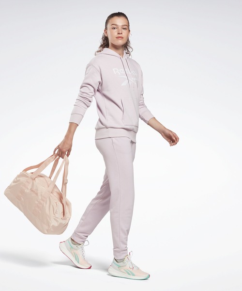Reebok(リーボック)の「 アイデンティティ ロゴ フレンチテリー フーディー / Identity Logo French Terry Hoodie(パーカー・レディース・ヘザーグレー/ブルー/ホワイト×ブラック/ライトグレー/コーラルピンク/グレー×ホワイト/ピンク系その他/ブラック・SMALL/MEDIUM/LARGE/X-LARGE/X-SMALL)」の21枚目の写真