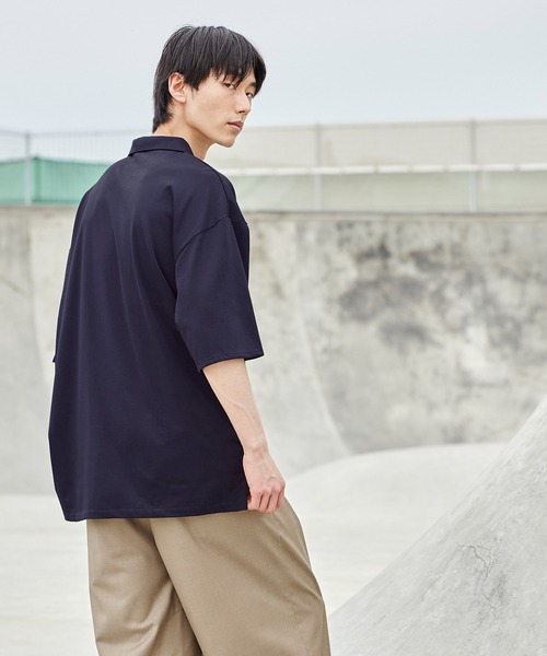 act'm（アクトム）の「オーバーサイズヘムライン ポロシャツ（ポロシャツ・メンズ・ベージュ/ネイビー・S/M/L）」の11枚目の写真