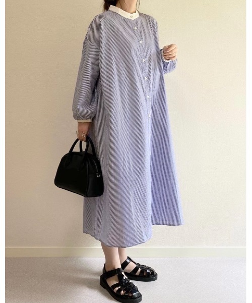 She's Closet（シーズクローゼット）の「スタンドカラーボリューム袖フレアロングストライプシャツワンピース【低身長向け/高身長向けサイズ有】（シャツワンピース・レディース・ブラック/ブルー・FREE/SHORT/TALL）」の13枚目の写真