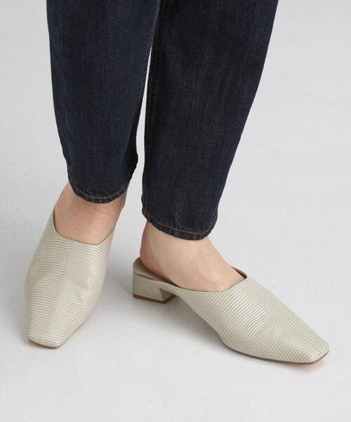 green label relaxing（グリーンレーベルリラクシング）の「スクエア センターシーム ミュール (3cmヒール)（その他シューズ・レディース・ブラック/オリーブ/その他1・S/M/L/XS）」の3枚目の写真