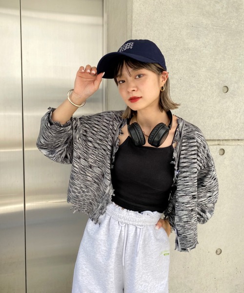 WHO'S WHO gallery(フーズフーギャラリー)の「スペースダイ2WAYニット(カーディガン/ボレロ・レディース・ブラウン/ブラック/グリーン/ピンク・FREE)」の6枚目の写真