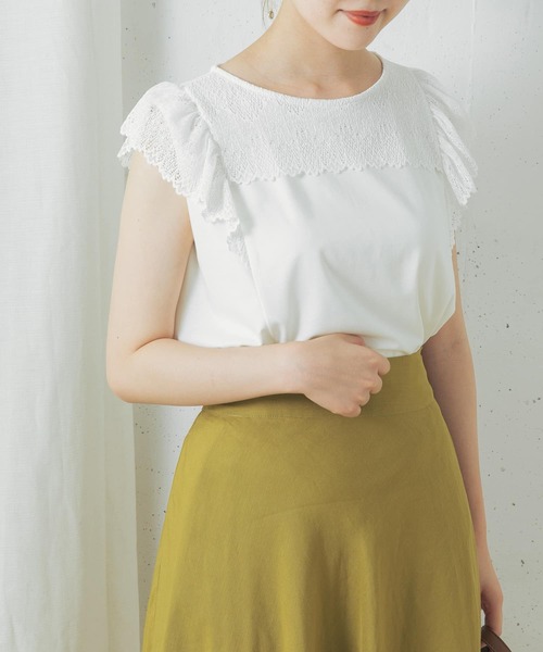 URBAN RESEARCH ROSSO(アーバンリサーチロッソ)の「ヨークレースフレアプルオーバー(Tシャツ/カットソー・レディース・ブラック/グレー/オフホワイト・FREE)」の5枚目の写真