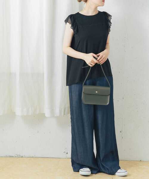 URBAN RESEARCH ROSSO(アーバンリサーチロッソ)の「ヨークレースフレアプルオーバー(Tシャツ/カットソー・レディース・ブラック/グレー/オフホワイト・FREE)」の12枚目の写真