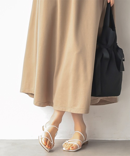 KOBE LETTUCE（コウベレタス）の「コードストラップフラットサンダル（サンダル・レディース・ブラウン/ホワイト/ブラック/ゴールド/ブルー・L/LL/M/S）」の7枚目の写真