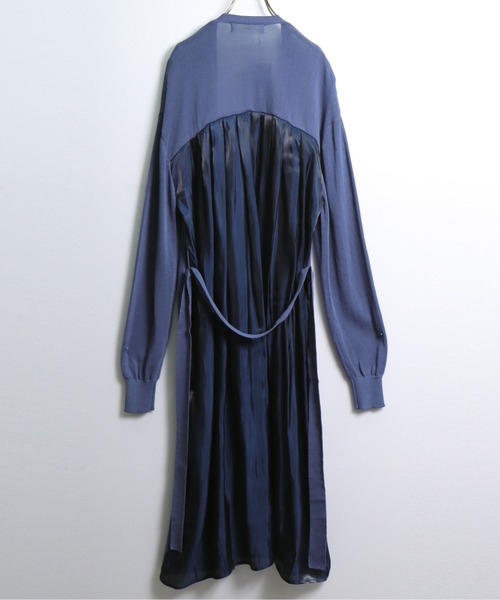 vingtrois（バントロア）の「【Vingtrois】バック異素材ロングカーディガン（カーディガン/ボレロ・レディース・ブラック/ベージュ/ブルー/ワインレッド・M）」の10枚目の写真