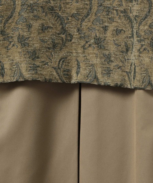 HARE（ハレ）の「ジャガードレイヤードコート(HARE)（ノーカラーコート・レディース・ベージュ/ボルドー・FREE）」の16枚目の写真