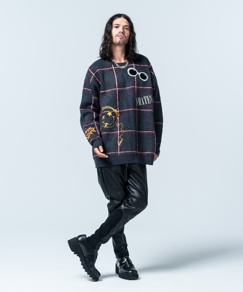 glamb（グラム）の「Belted Shark Sole Shoes / ベルテッドシャークソールシューズ（その他シューズ・メンズ・ブラック/ブラック×レッド・3/4/1/2）」の20枚目の写真