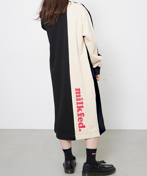 MILKFED.（ミルクフェド）の「BICOLOR SWEAT DRESS（ワンピース・レディース・ブラック/ベージュ/ライトグリーン・ONE SIZE）」の2枚目の写真
