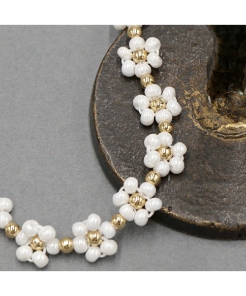 flower（フラワー）の「リトルデイジーブレスレット（ブレスレット・レディース・ゴールド・FREE）」の5枚目の写真