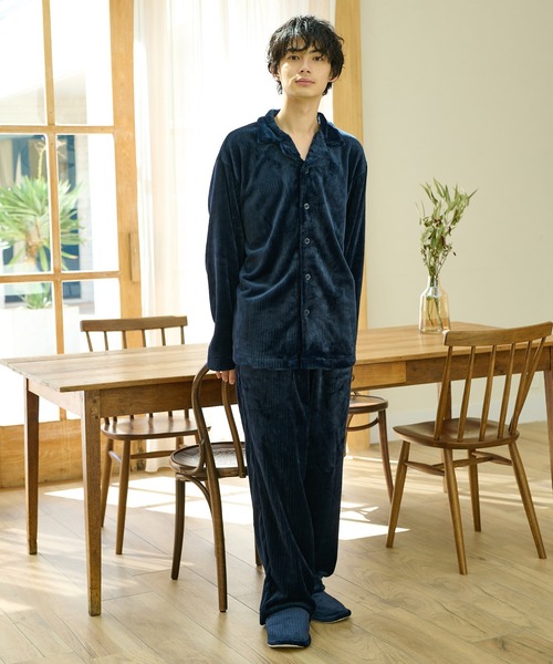 TERRITOIRE(テリトワール)の「MENS ''ふわもこ'' コーデュロイ'' パジャマ 上下セット(ルームウェア/パジャマ・メンズ・チャコールグレー/ベージュ/ネイビー/オフホワイト・MEDIUM/LARGE)」の6枚目の写真