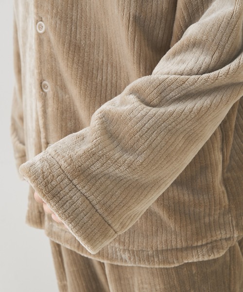 TERRITOIRE(テリトワール)の「MENS ''ふわもこ'' コーデュロイ'' パジャマ 上下セット(ルームウェア/パジャマ・メンズ・チャコールグレー/ベージュ/ネイビー/オフホワイト・MEDIUM/LARGE)」の12枚目の写真