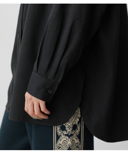 BAND NECK BACK SLIT SHIRT/バンドネックバックスリットシャツ（シャツ