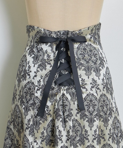 tocco closet（トッコ　クローゼット）の「後ろレースアップデザインクラシカルプリントナロースカート（スカート・レディース・ネイビー/ベージュ・M）」の16枚目の写真