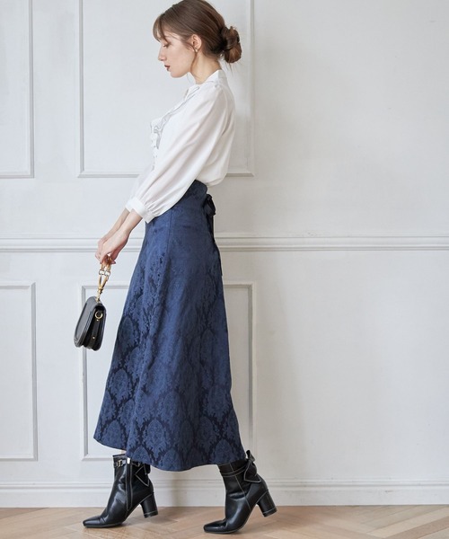 tocco closet（トッコ　クローゼット）の「後ろレースアップデザインクラシカルプリントナロースカート（スカート・レディース・ネイビー/ベージュ・M）」の9枚目の写真