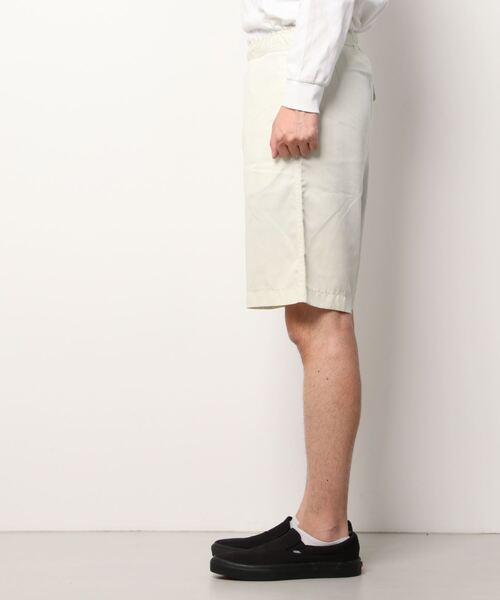 Our Legacy（アワーレガシー）の「OUR LEGACY M2194DST DRAPE SHORT TRANSLUCENT DIRT WHITE（その他パンツ・メンズ・オフホワイト・44）」の3枚目の写真