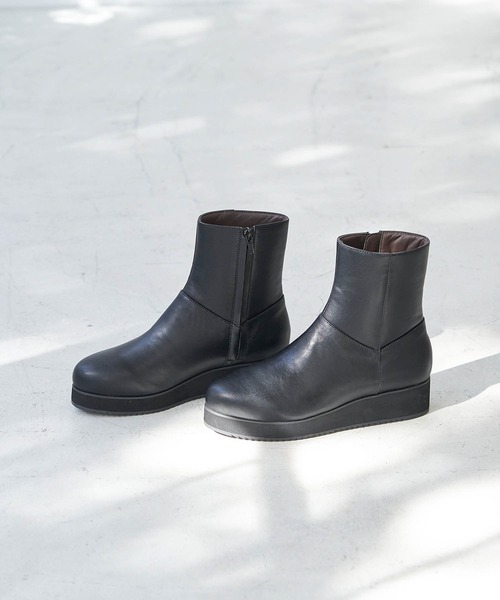 ROPE' PICNIC（ロペピクニック）の「【軽量】プラットフォームブーツ（ブーツ・レディース・ブラック/ダークブラウン・S/M/L）」の2枚目の写真
