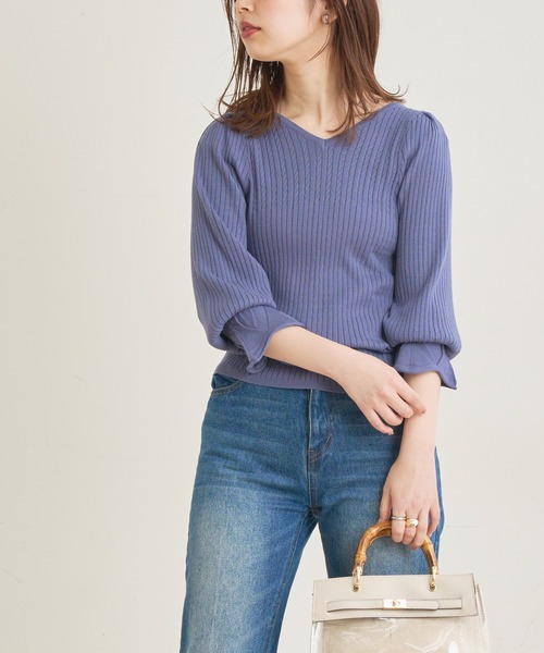 natural couture(ナチュラルクチュール)の「女性らしさが引き立つ強撚ケーブルリブ袖フレアニット(ニット/セーター・レディース・ブラック/イエロー/アイボリー/ブルー・FREE)」の20枚目の写真