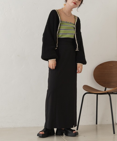 Kastane(カスタネ)の「【サイズ展開あり】スリットIラインスカート(スカート・レディース・ブラック/ネイビー/グリーン/ブルー/アイボリー・FREE/1/0)」の14枚目の写真