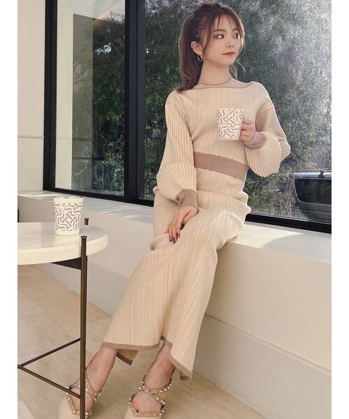 RESEXXY（リゼクシー）の「ドッキングタイトニットワンピース（ワンピース・レディース・ブラック/アイボリー/ベージュ・FREE）」の4枚目の写真