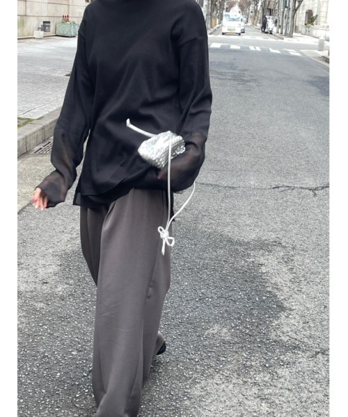 ulu（ウル）の「Original Riv＆seethrough docking long sleeve cutsew（Tシャツ/カットソー・レディース・ブラック・FREE）」の9枚目の写真