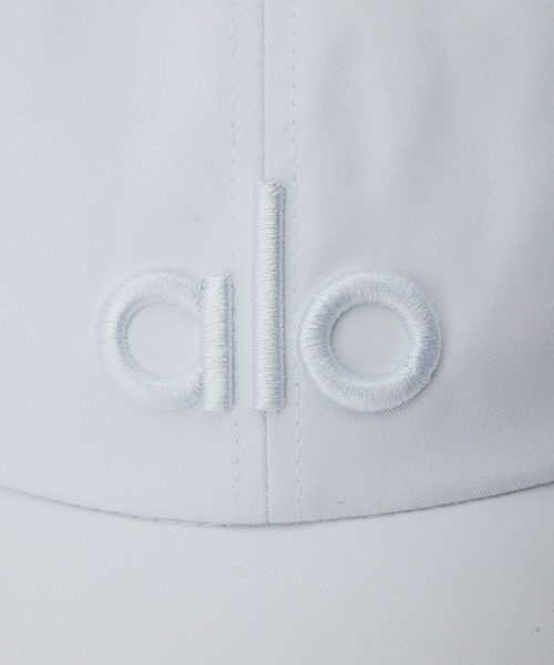 Alo Yoga(アロヨガ)の「【alo】OFF DUTY キャップ(キャップ・レディース・ホワイト・FREE)」の5枚目の写真