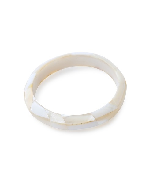 SALON adam et rope'（サロン アダム エ ロペ）の「モザイクシェルバングル（バングル/リストバンド・レディース・オフホワイト/ブラウン系その他・FREE）」の8枚目の写真