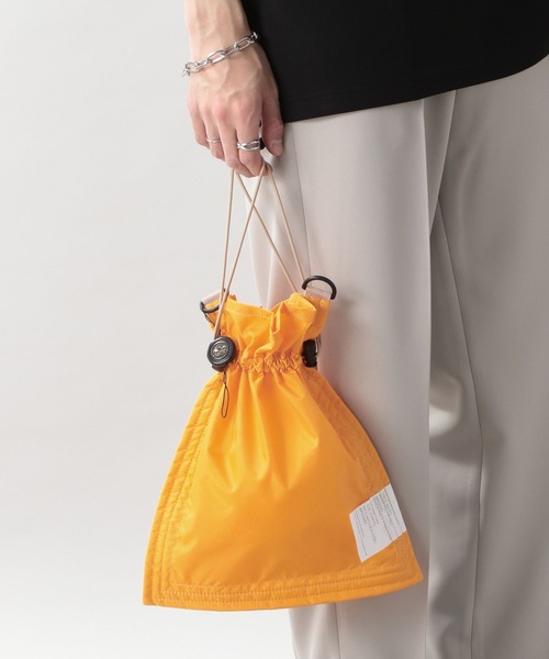 THEATRE PRODUCTS（シアタープロダクツ）の「【THEATRE PRODUCTS】別注キンチャク/ショルダーバッグ（ショルダーバッグ・メンズ・ライトブルー/ブラック/オリーブ/イエロー・FREE）」の6枚目の写真