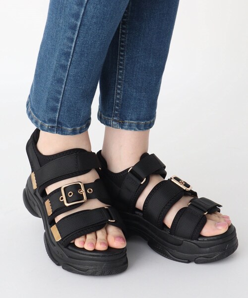 cs T&P(シーエスティーアンドピー)の「厚底スポーツサンダル(サンダル・レディース・ブラック/アイボリー系2/こしょう色系3・L/M/LL/S)」の10枚目の写真