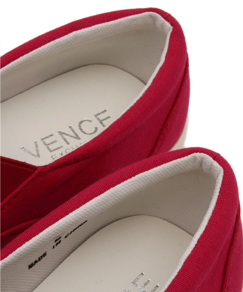 VENCEEXCHANGE（ヴァンスエクスチェンジ）の「カラースリッポン （スリッポン・メンズ・レッド・LARGE/MEDIUM）」の7枚目の写真