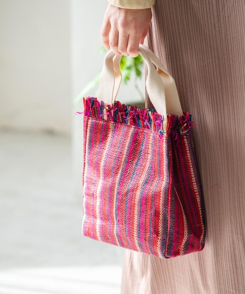 Crisp（クリスプ）の「ラフィアフリンジバッグ（ハンドバッグ・レディース・ブラック/ピンク・FREE）」の18枚目の写真